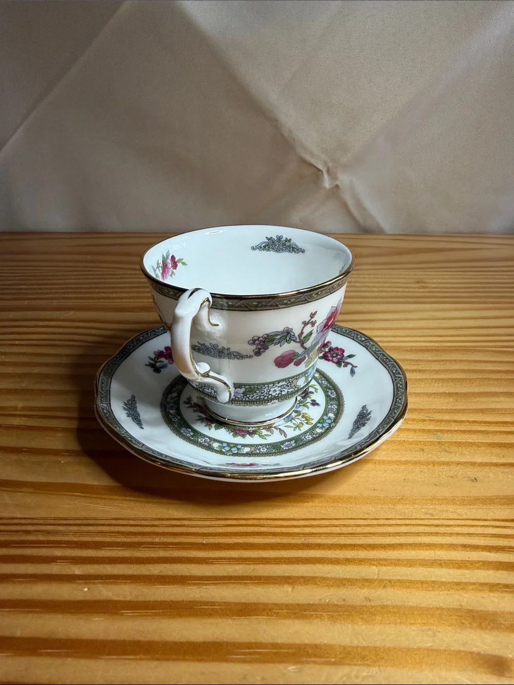 Vintage Royal Albert Paragon Tree of Kashmir Teacup Saucer Set